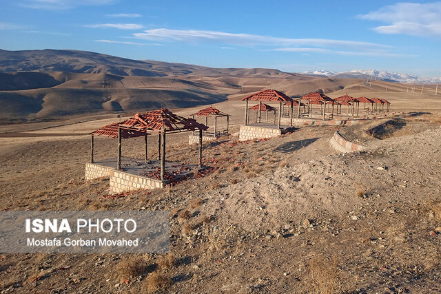 کمپ گردشگری سد ستارخان اهر را دریابید