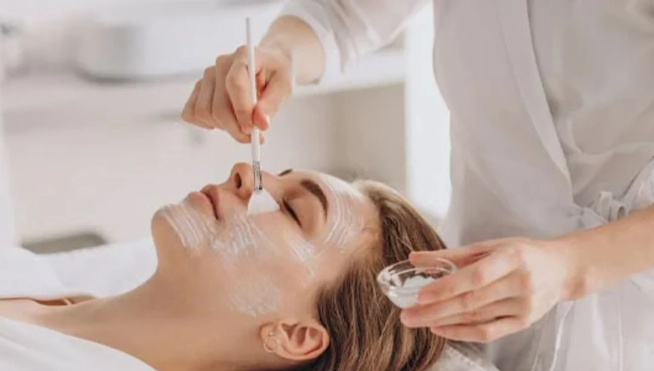 چرا باید پوستمان را پاکسازی کنیم؟