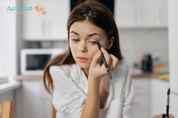 آرایش چشم در خانه