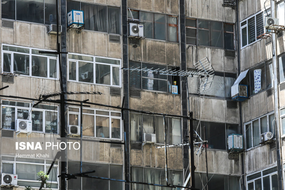 آشکارسازی ساختمان‌های دارای وضعیت بحرانی ایمنی در تهران