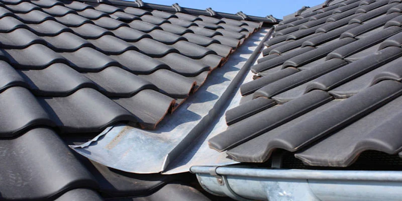 Which flush facade ready for building is more suitable, louvre or galvanized?