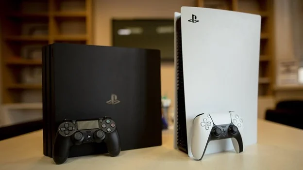 تفاوت های ps5 و  ps4 -  چرا باید پلی ‌استیشن 5 بخریم؟  
