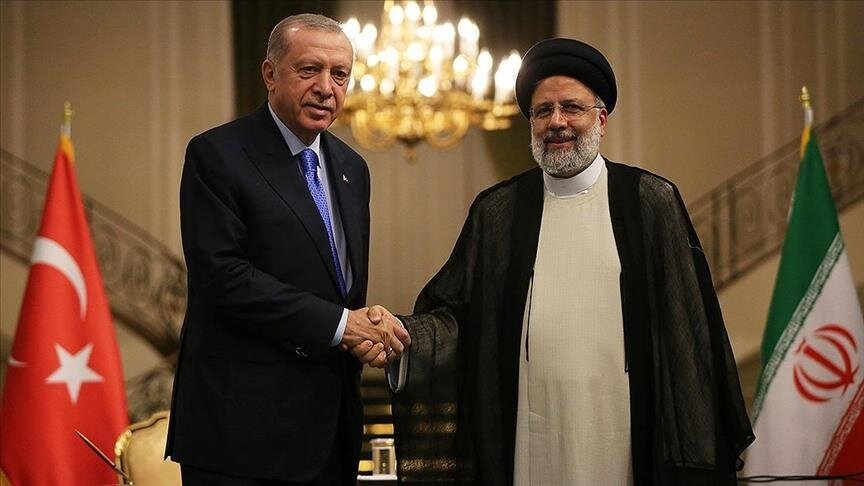 اردوغان برای شرکت در مراسم خاکسپاری رییس جمهور شهید به ایران سفر می کند