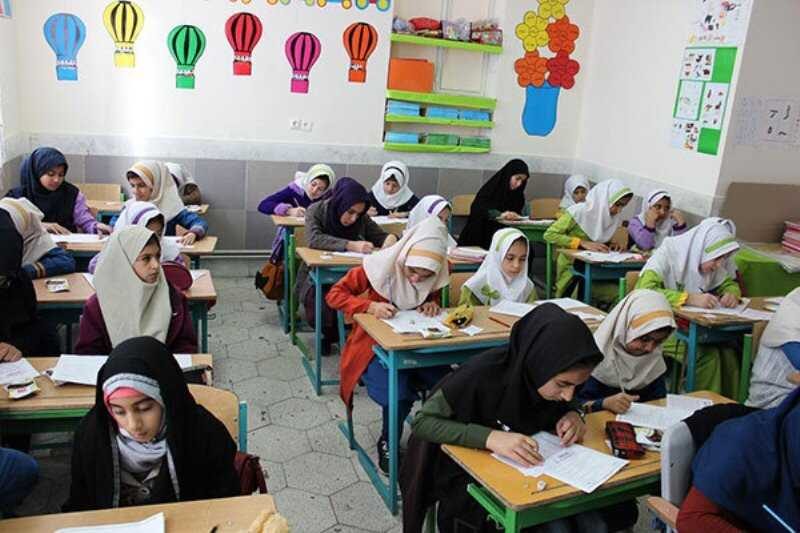 افزایش ۱۳۰ درصدی شهریه مدارس شاهد در دشتی/ صدای والدین درآمد - خبرگزاری مهر | اخبار ایران و جهان