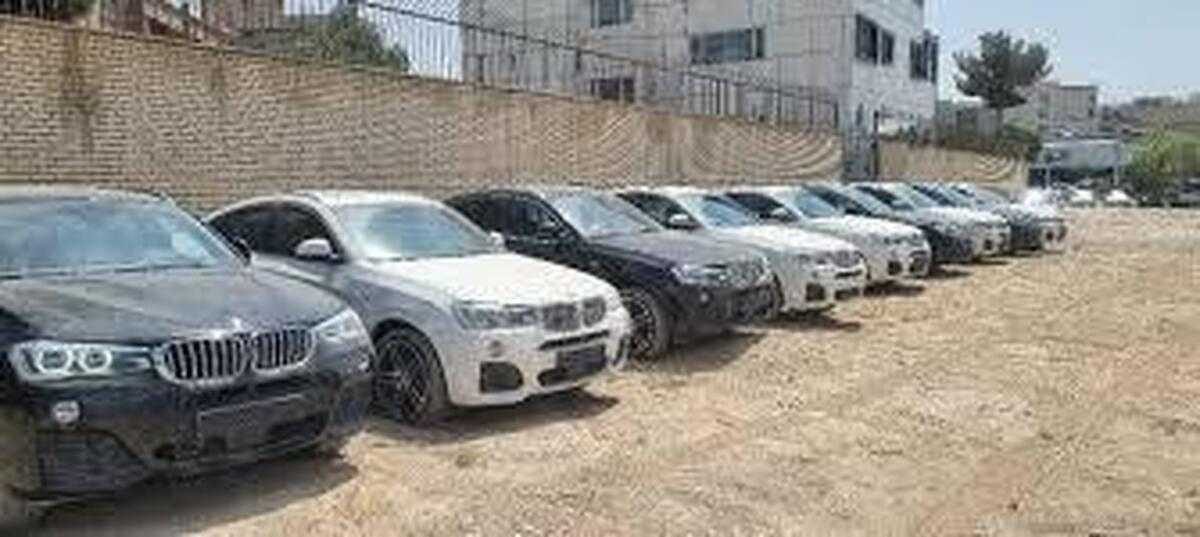 کشف ۱۴ دستگاه خودوری BMW در یک خانه