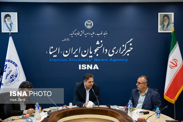 فیبرنوری مهمترین موانع توسعه فیبرنوری در کشور/لزوم حرکت به سمت محتواسازی ایرانی