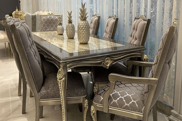 پرفروش ترین میزهای ناهار خوری چوبی در سال 2024!